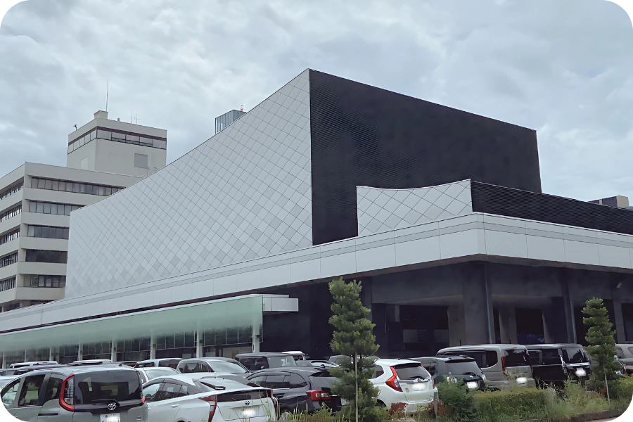 富山県民会館